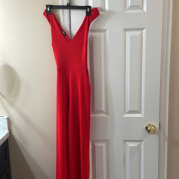 Express Cross Back Wide Leg Red Jumpsuit in Red- Worn once - Picture 4 of 4